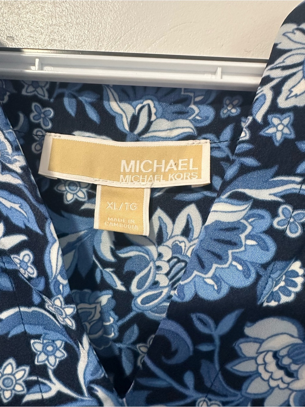 Michael Kors Blue Floral 3/4 Tie Sleeve Blouse XL - Picture 3 of 5